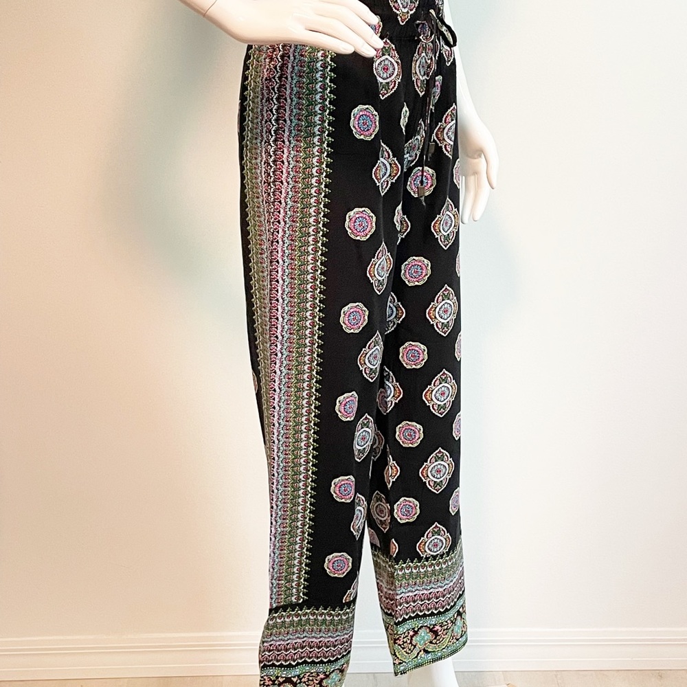 Anne Carson boarder print, wide leg, elastic waist pull on pants, beach pants